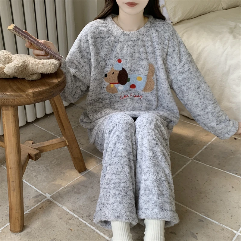 珊瑚绒睡衣女冬季新款保暖加厚圆领长袖卡通可爱可外穿家居服套装