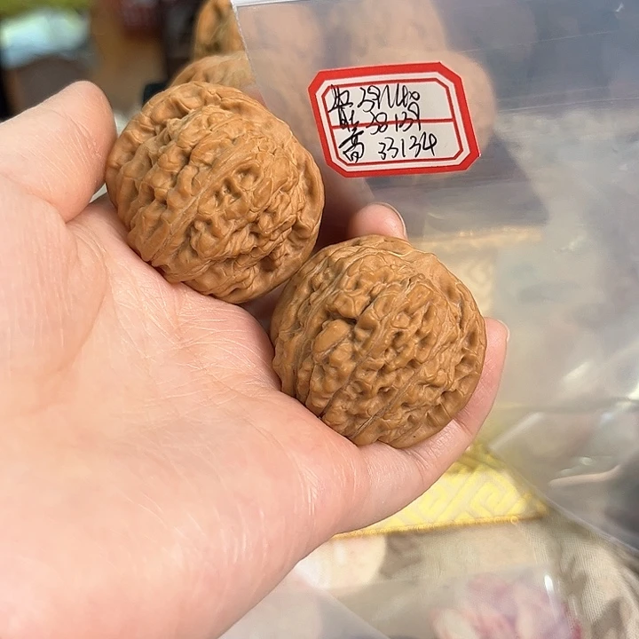 文玩核桃把件一代楼