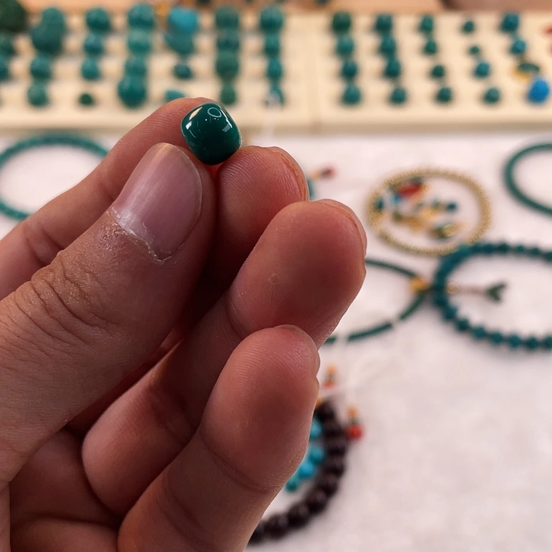 绿松石未镶嵌耳饰