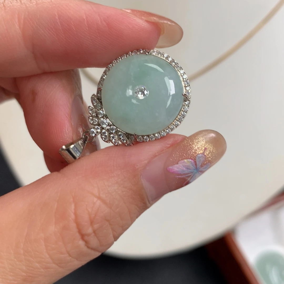 翡翠未镶嵌颈饰0575728698520428670