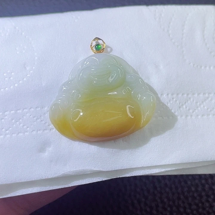翡翠颈饰18K金镶嵌翡翠