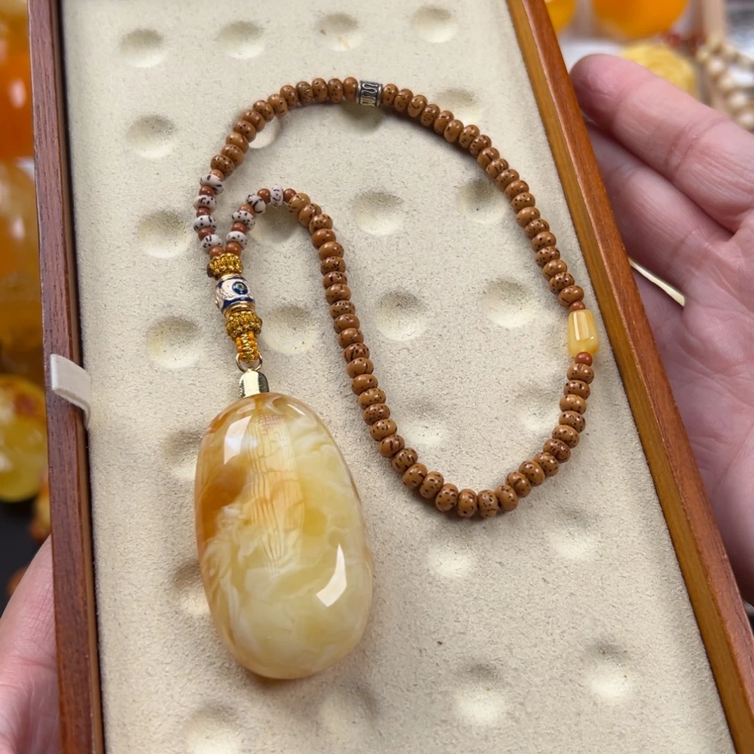 吊坠菩提未镶嵌蜜蜡