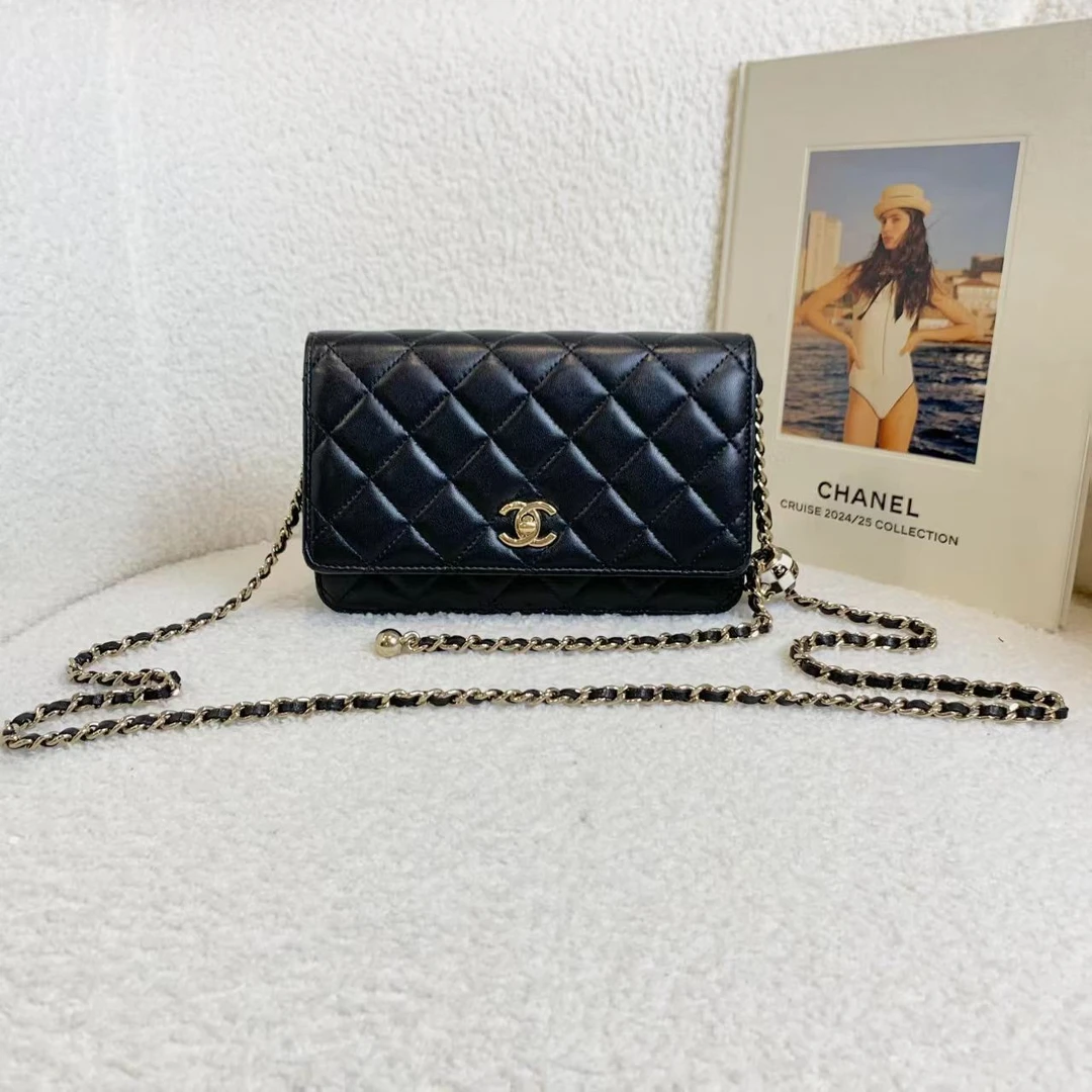 99新 Chanel/香奈儿 壹臻/ 23C黑金羊足球woc/ 42291163