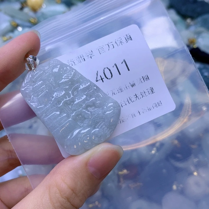 翡翠未镶嵌项圈翡翠