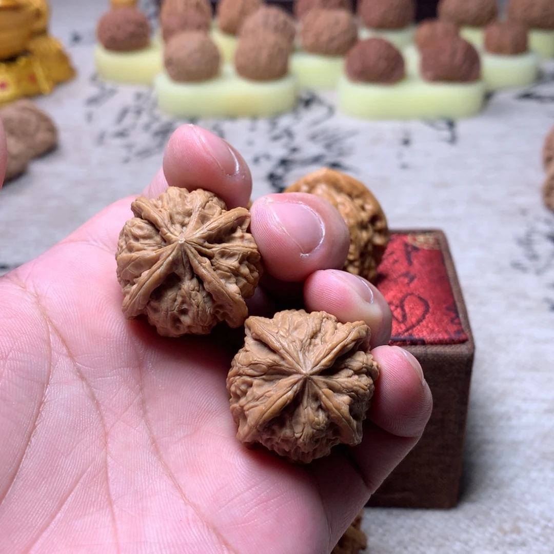 雨花石正四棱手捻王33