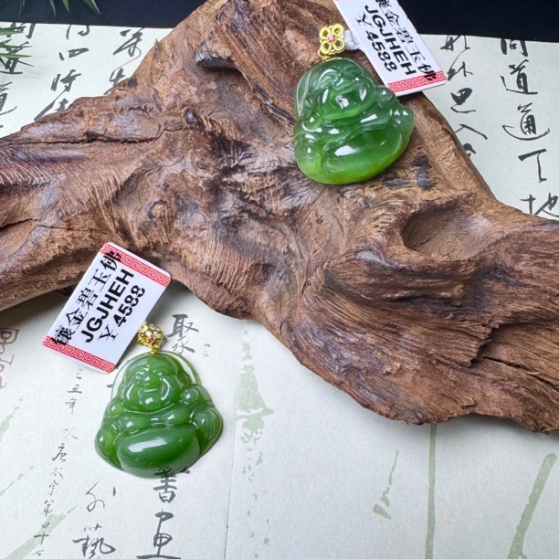 西亚珠宝YF09和田碧玉阳绿猫眼18K金镶佛多样性发其一