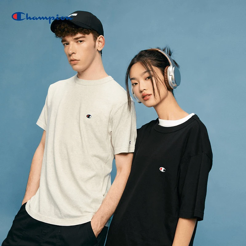【Champion】春夏新款情侣休闲刺绣小ClogoT恤——C3-P300