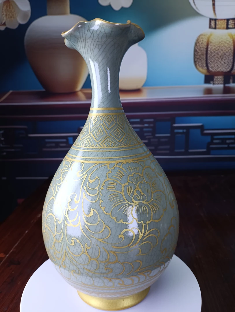 汝窑手绘描金玉壶春瓶