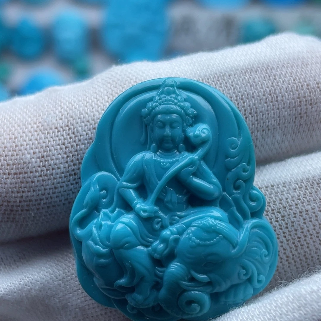 绿松石未镶嵌珠宝奇石