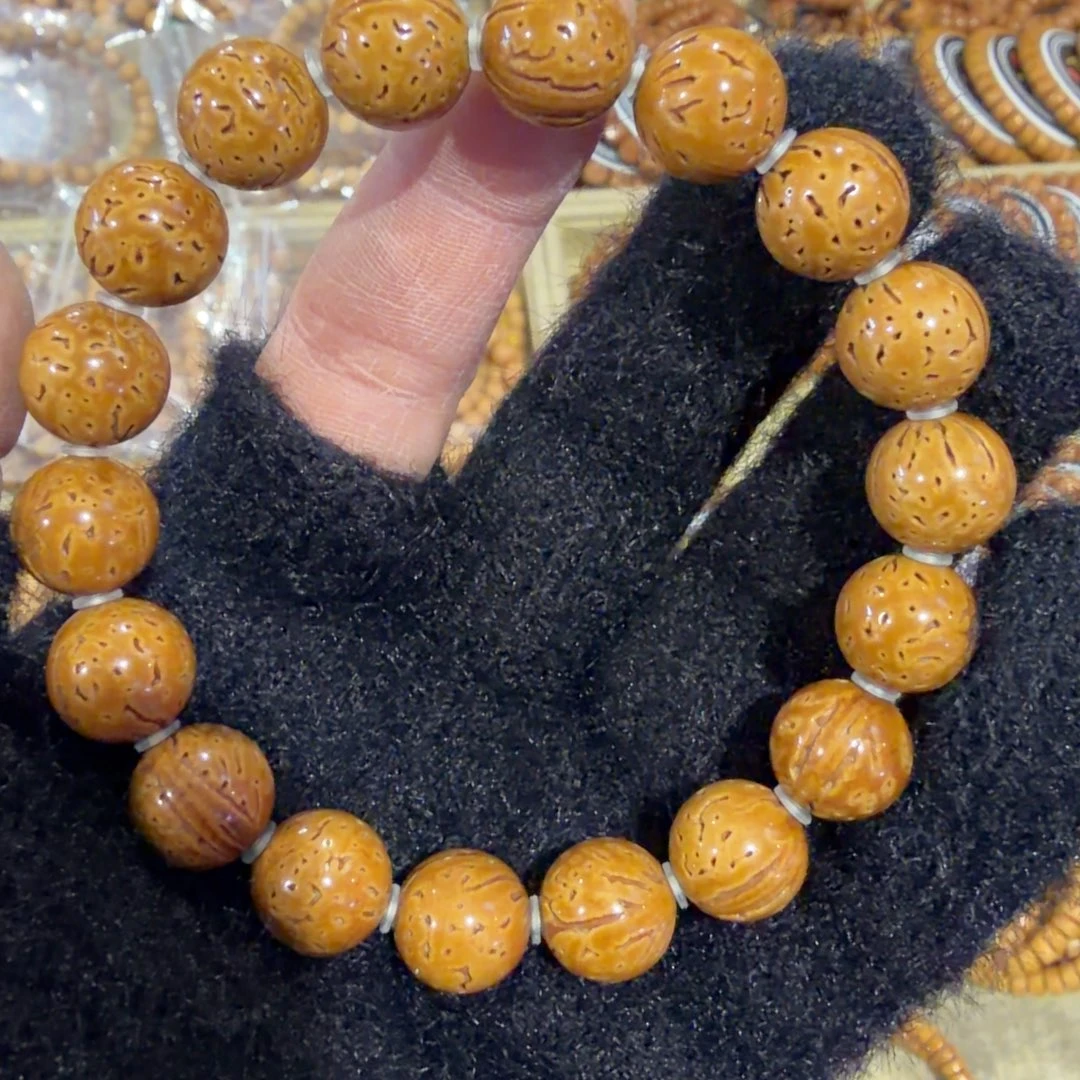 吊坠桃核桃核手串