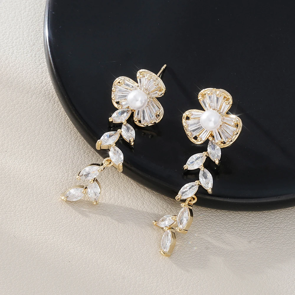 铜合金耳饰 气质轻奢时尚百搭复古法式长款精致耳环PT0411