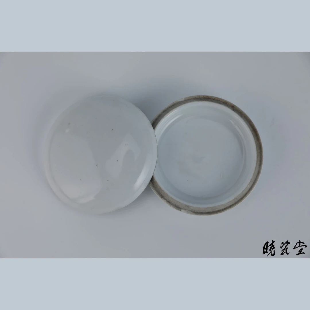 【晓瓷堂】清代 白釉印泥盒 QT250357