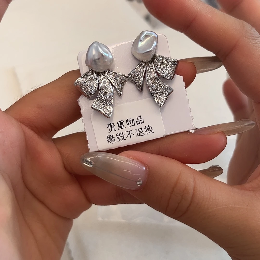 合金淡水珍珠耳饰