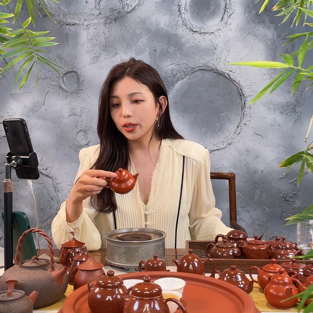 W***3茶壶紫砂纯手工手拉壶