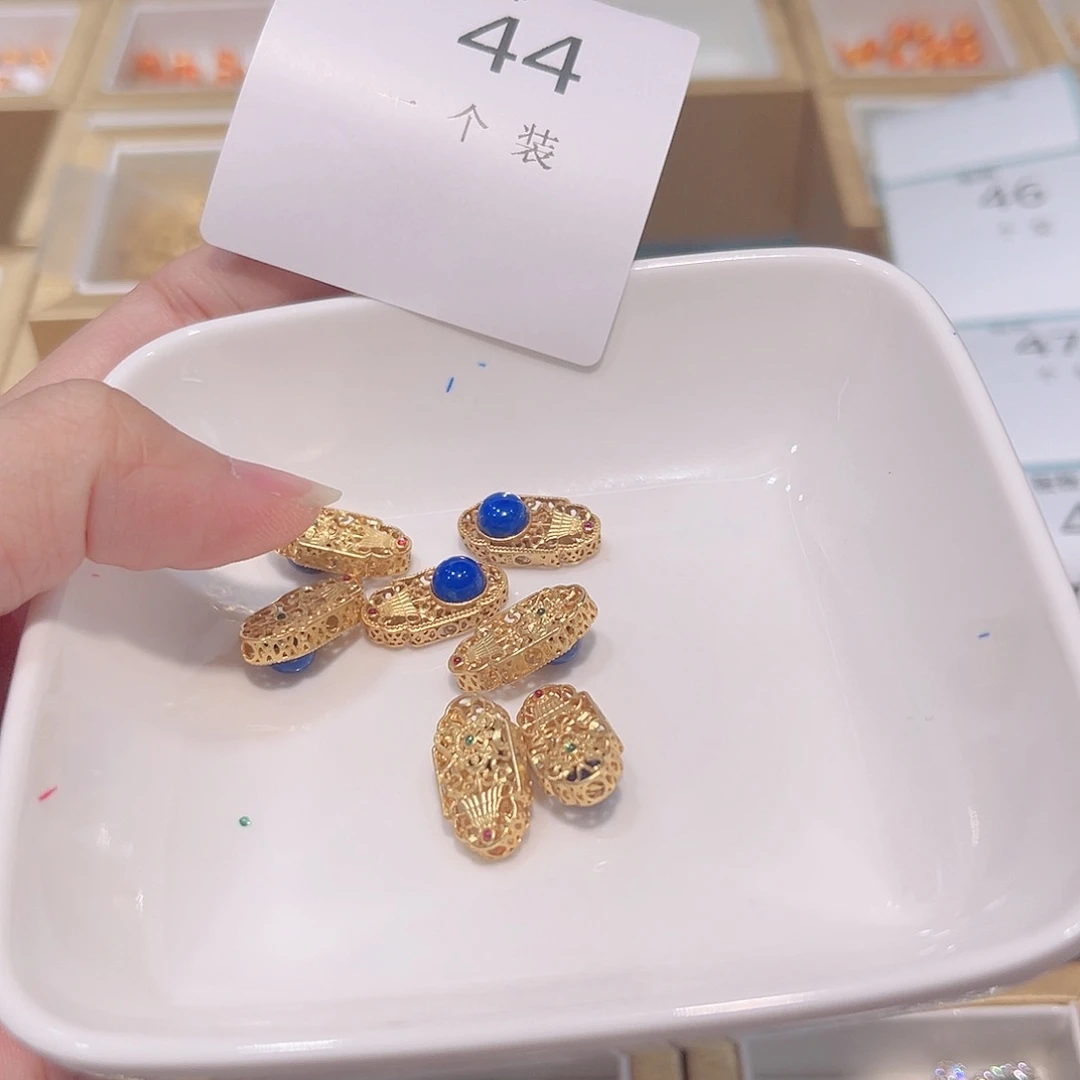水晶珠宝半成品银S925镀金镶嵌44 。
