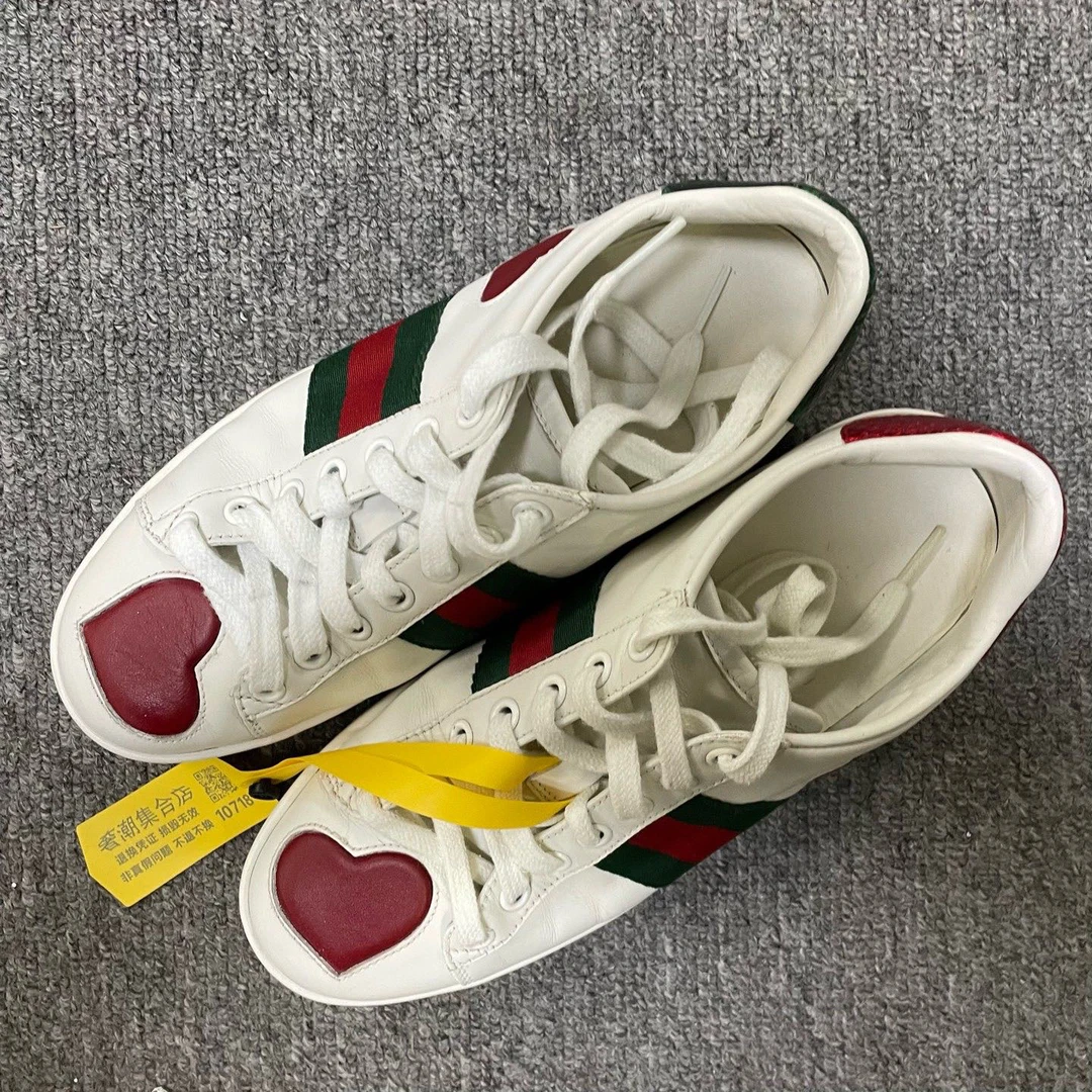 95新 GUCCI/古驰 ACE 爱心运动时尚板鞋  34.5码/10718