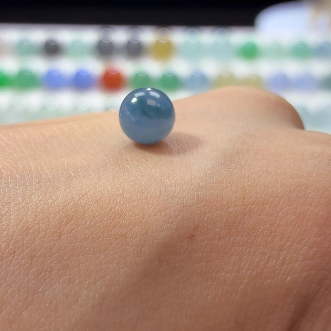 定制翡翠未镶嵌卡7.8