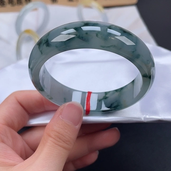 翡翠未镶嵌手镯手镯28