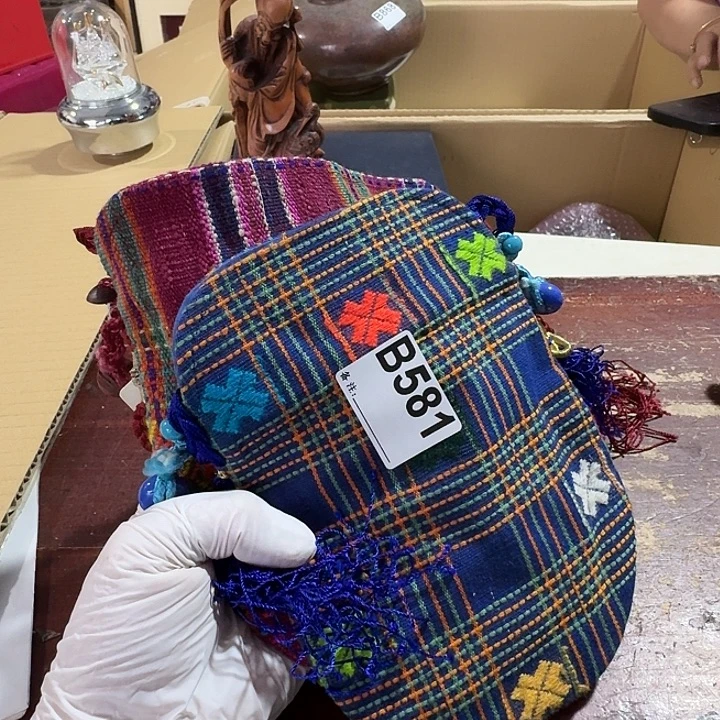 虹***颜中古商品谨慎下单