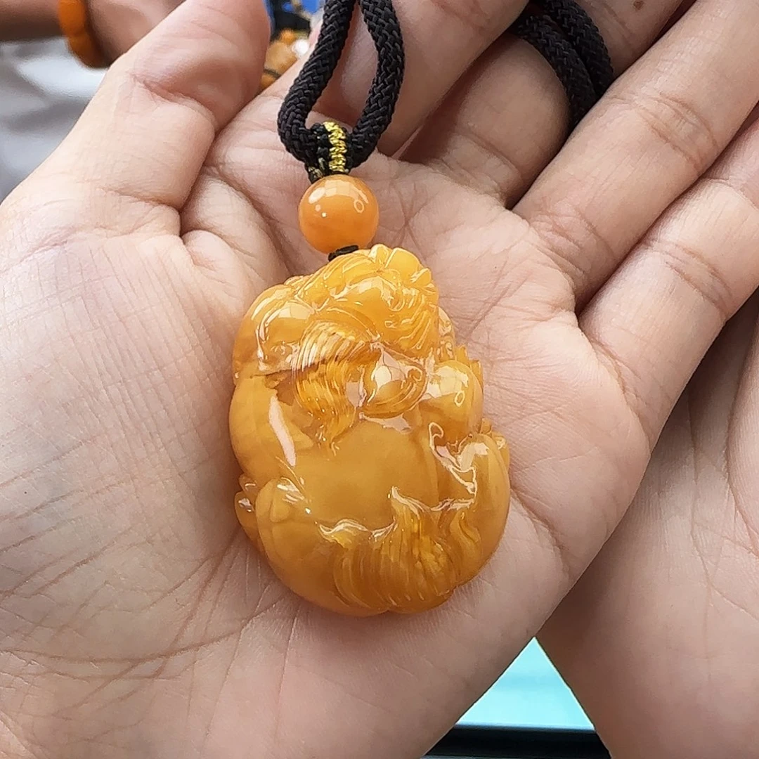 未镶嵌琥珀手链吊坠