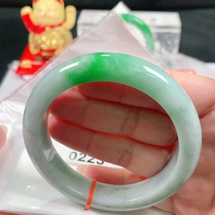 未镶嵌手镯翡翠编号0223 轮胎镯57