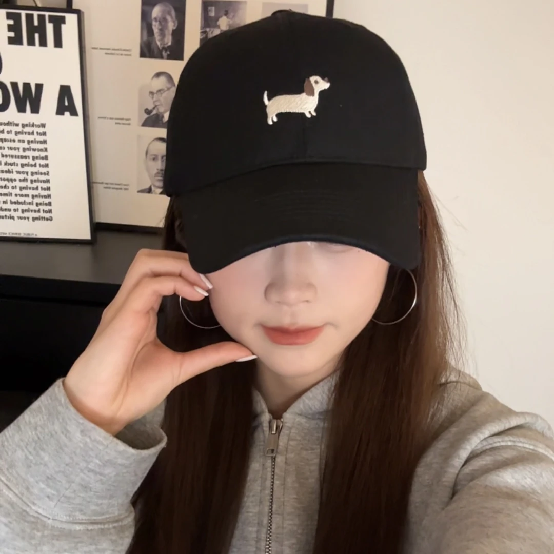高品质棒球帽刺绣可爱腊肠小狗鸭舌帽春夏百搭显脸小帽子女新款潮