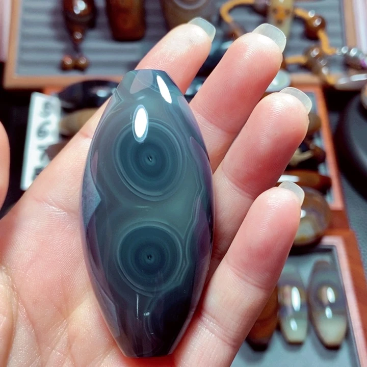 3***饰未镶嵌玛瑙/玉髓珠宝奇石