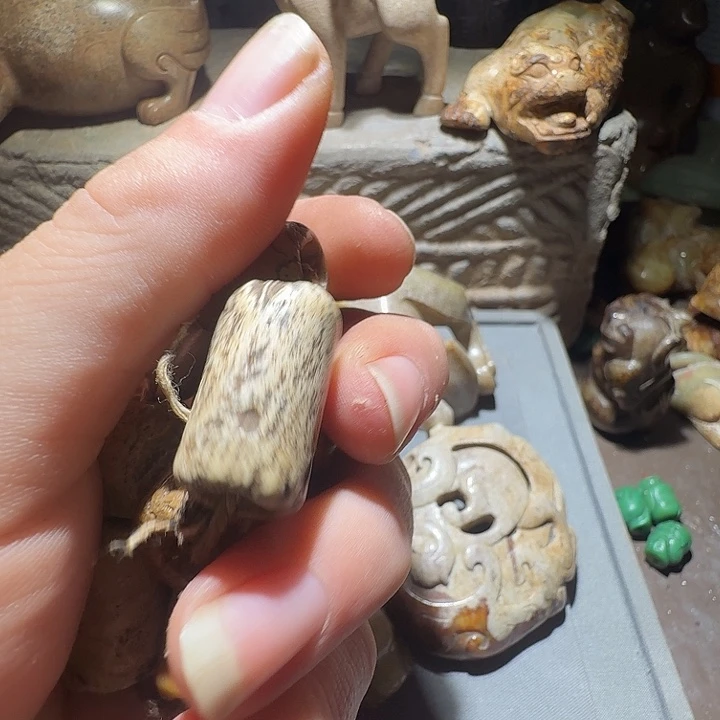 古***董和田玉（糖玉）未镶嵌挂件