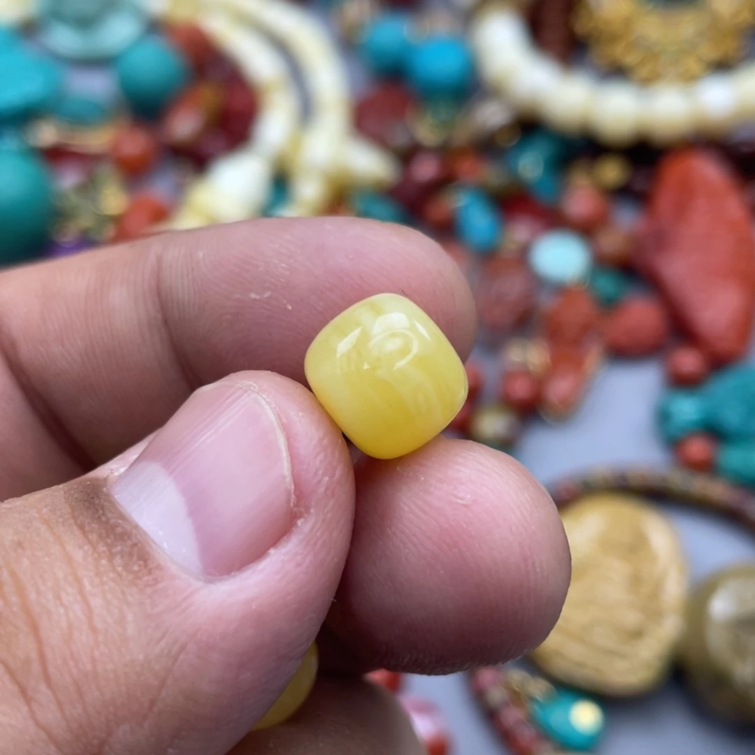 琥珀珠宝奇石未镶嵌32