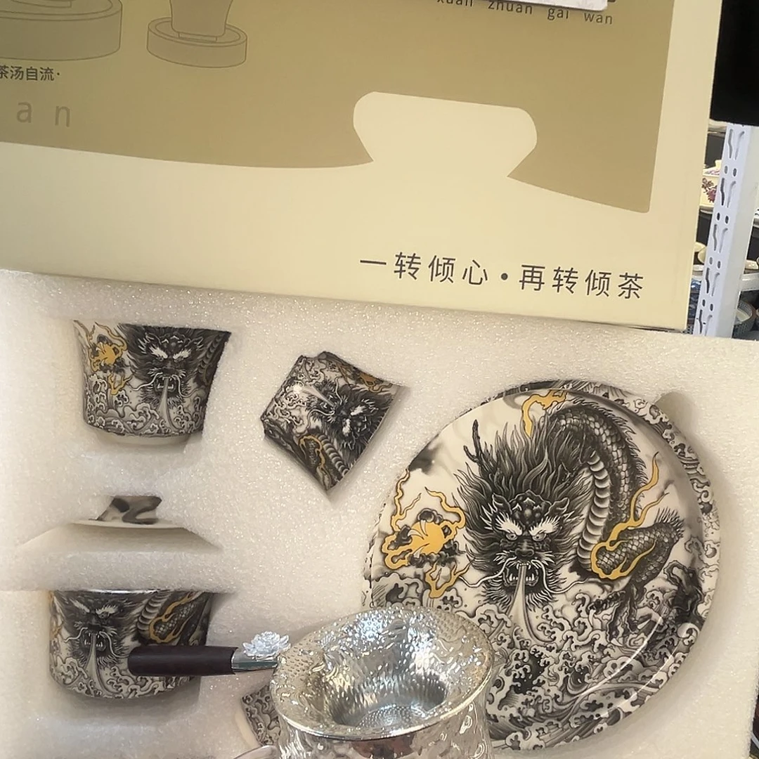 这些盖碗茶真漂亮！！！