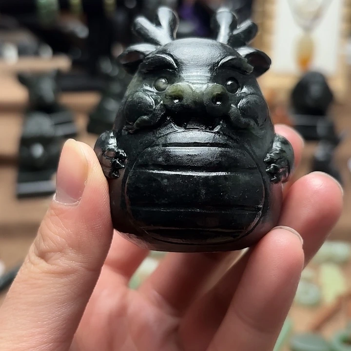 独山玉未镶嵌天然父亲独山玉生肖龙摆件