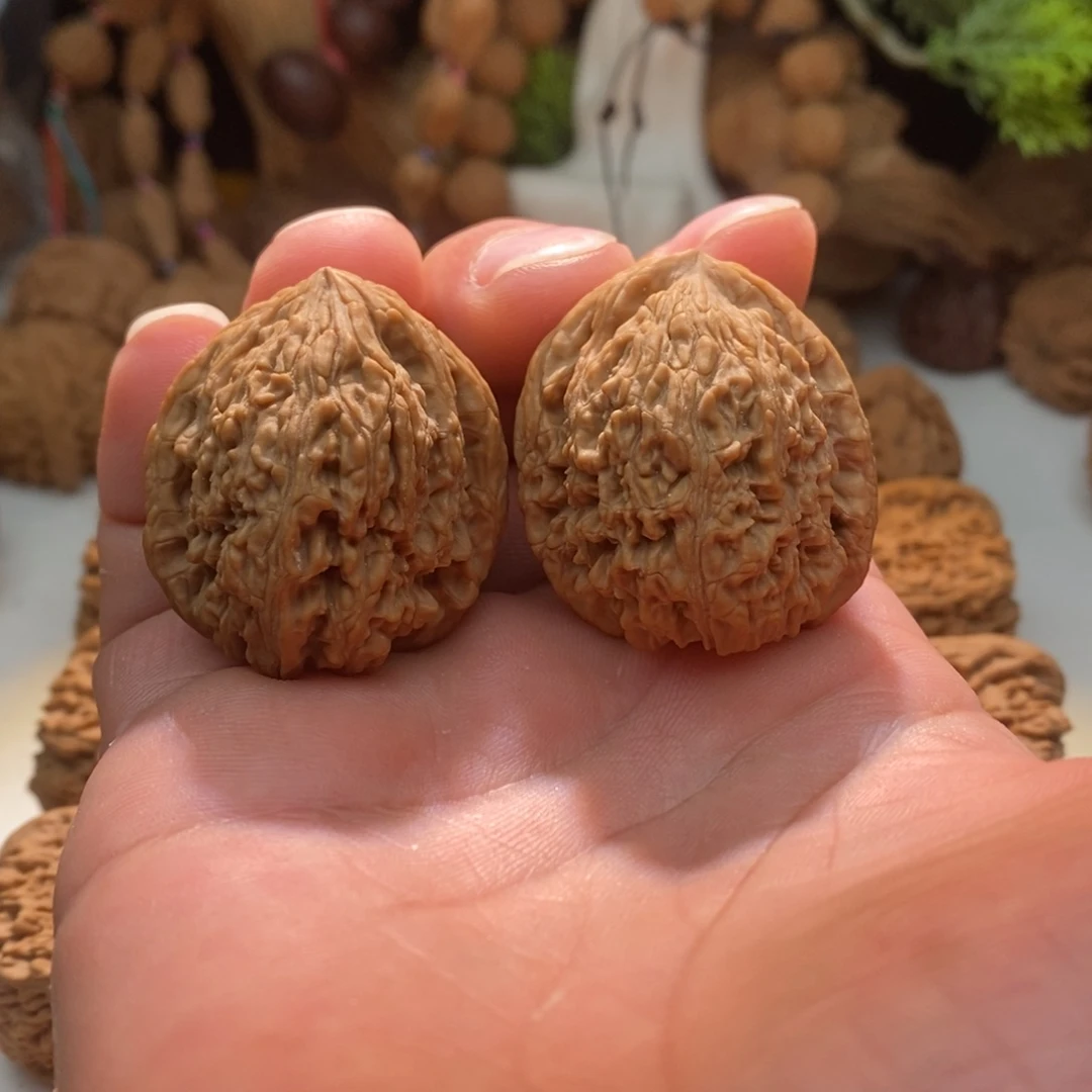 文玩核桃吊坠拉丝丑南将石35.5