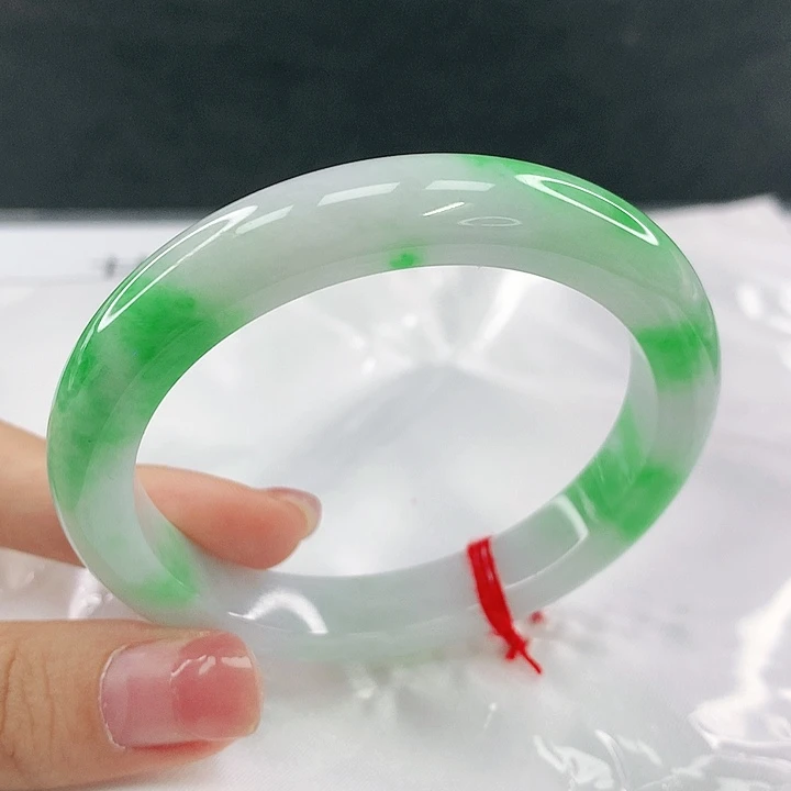 翡翠未镶嵌手镯圈54，03064