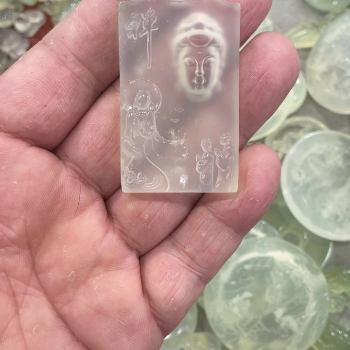 蛇纹石玉合金颈饰