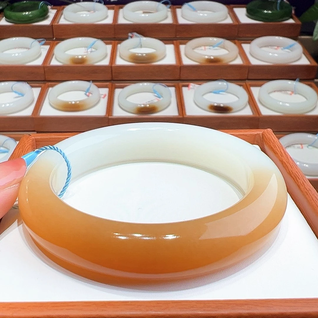 和田玉手镯5657未镶嵌