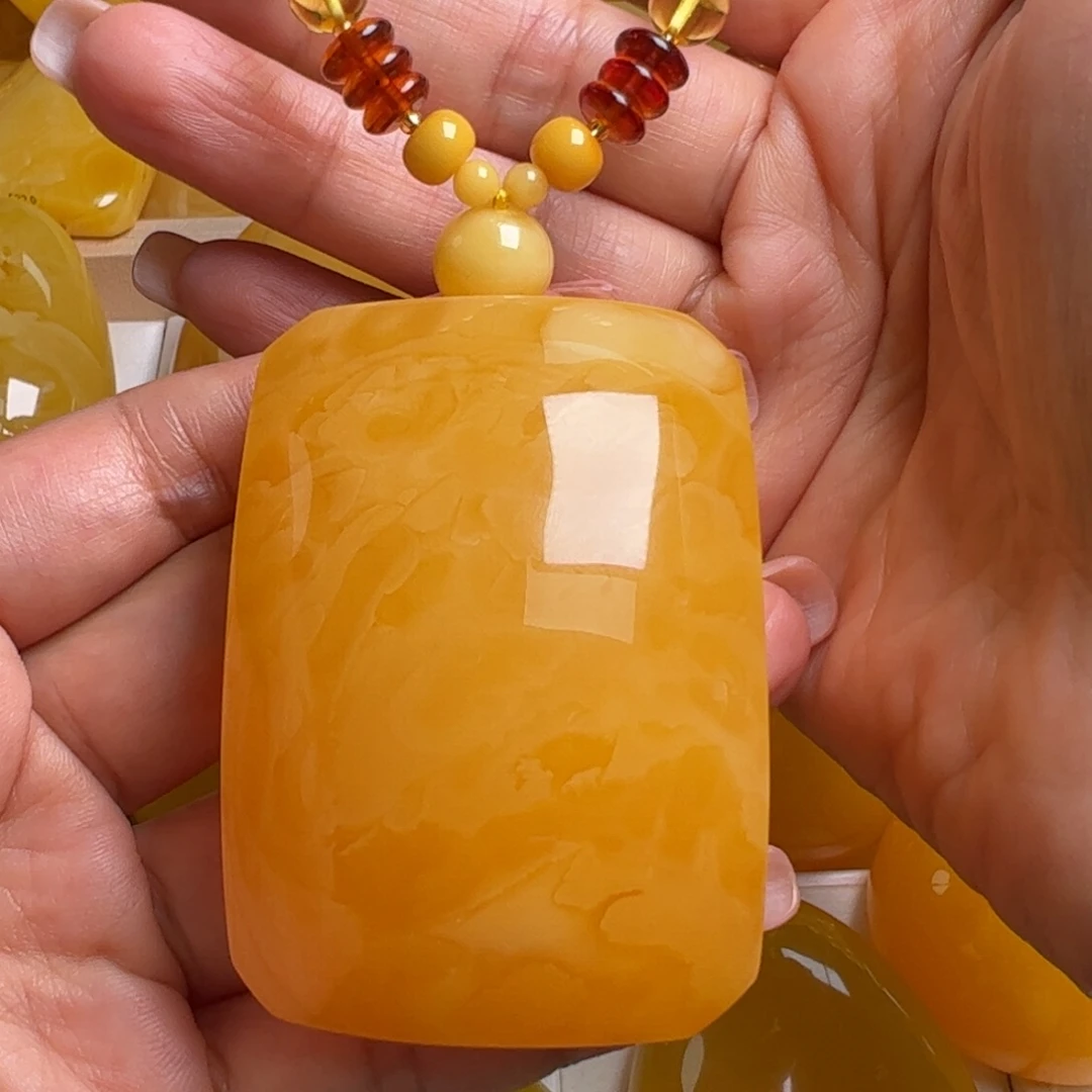 蜜蜡毛衣链未镶嵌臻*粒无优化