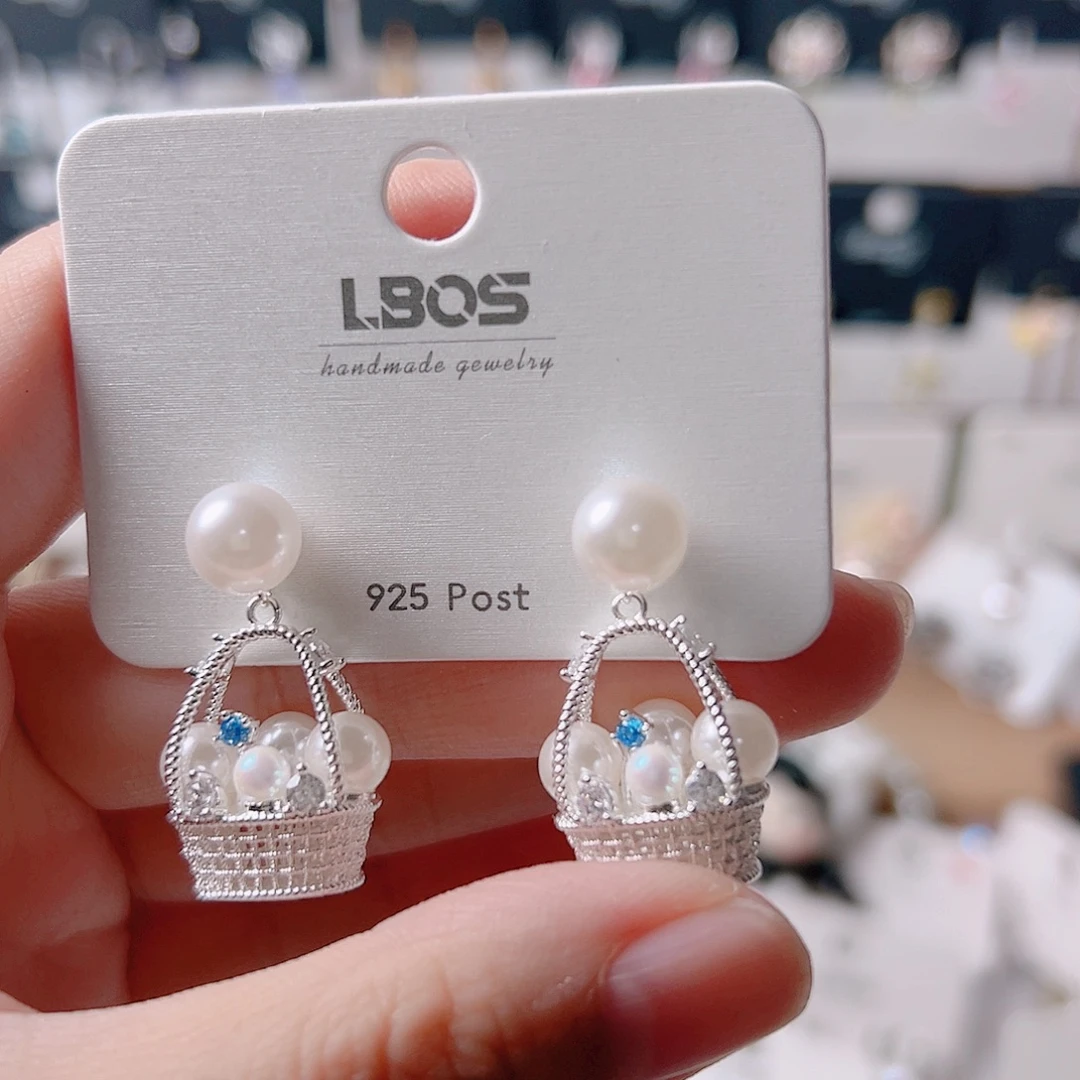 锆石纯铜合金耳环是