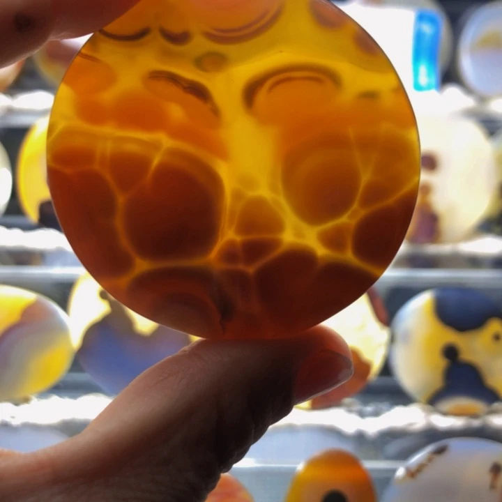 合金玛瑙/玉髓珠宝奇石155