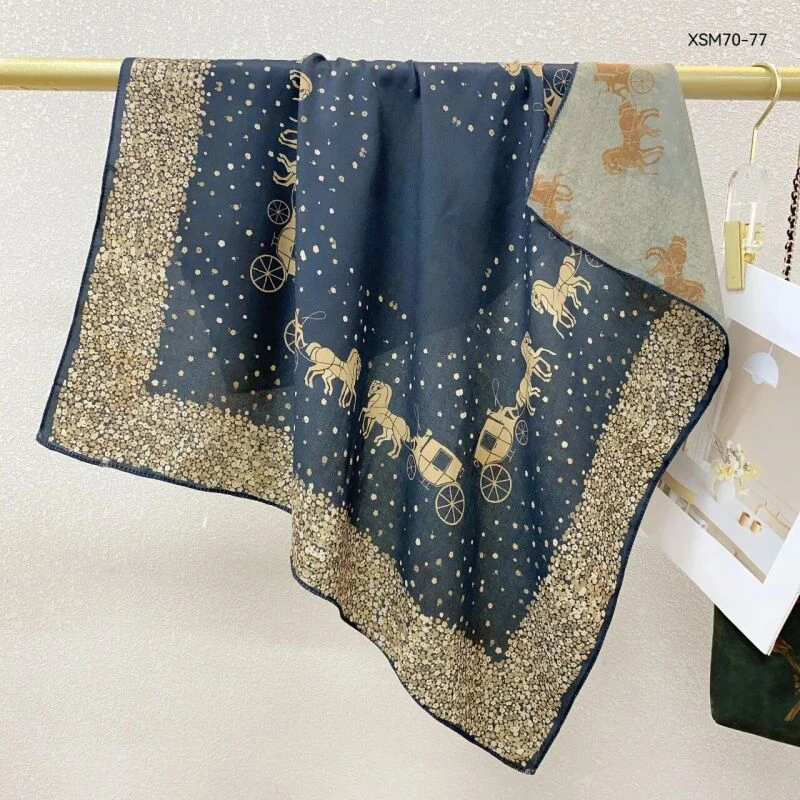 【B134】星空马车 丝毛方巾 围巾67*67左右