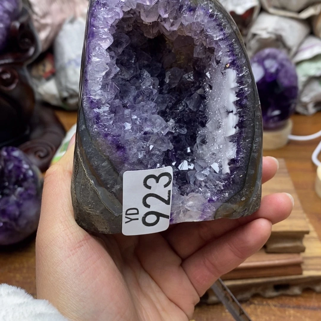 水晶大型摆件（非配饰）未镶嵌