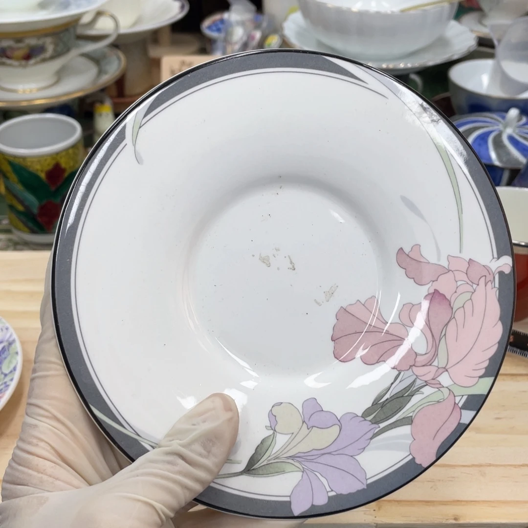 鹿屋家的美丽瓷器W****漾