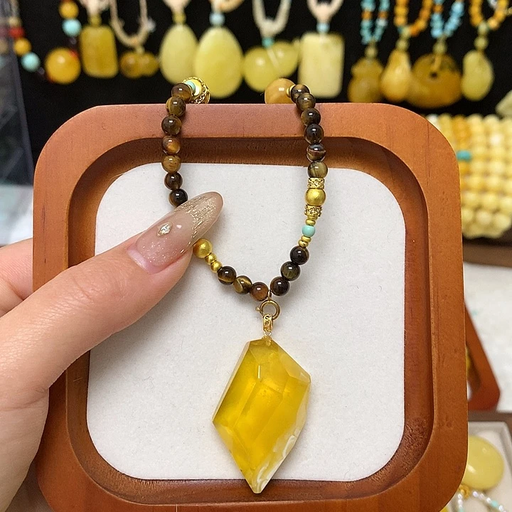 手链蜜蜡18K金镶嵌蜜蜡吊坠18k金镶嵌