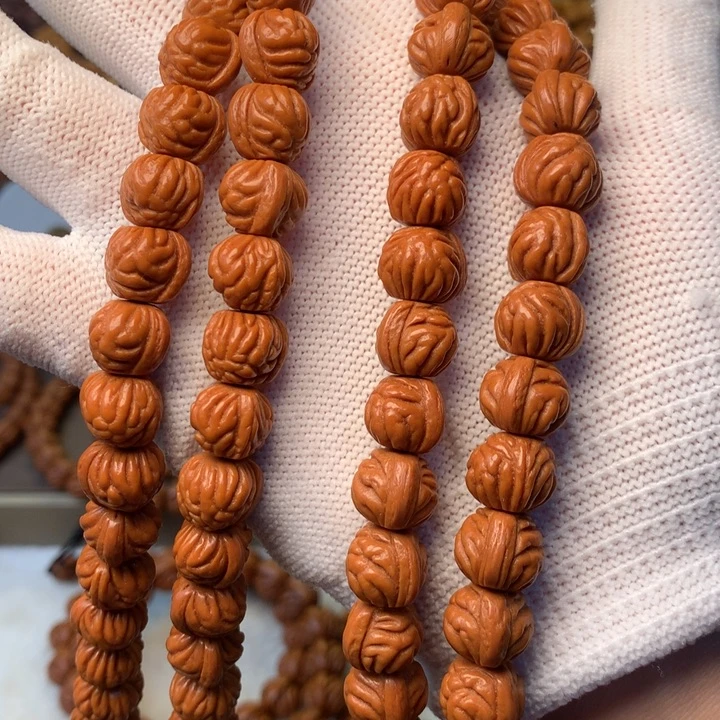 至***下手串桃核秦岭龙纹