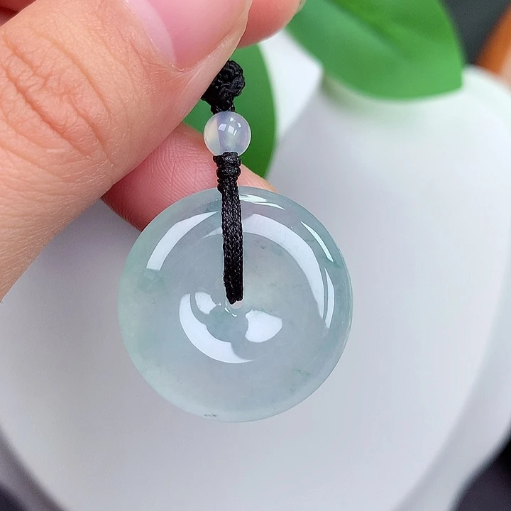 颈饰未镶嵌翡翠平安扣 24.7x5.7mm