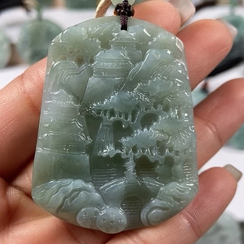 翡翠颈饰未镶嵌山水牌福利