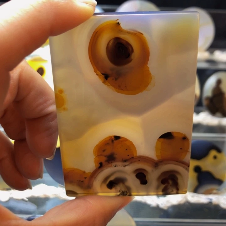 合金玛瑙/玉髓珠宝奇石99