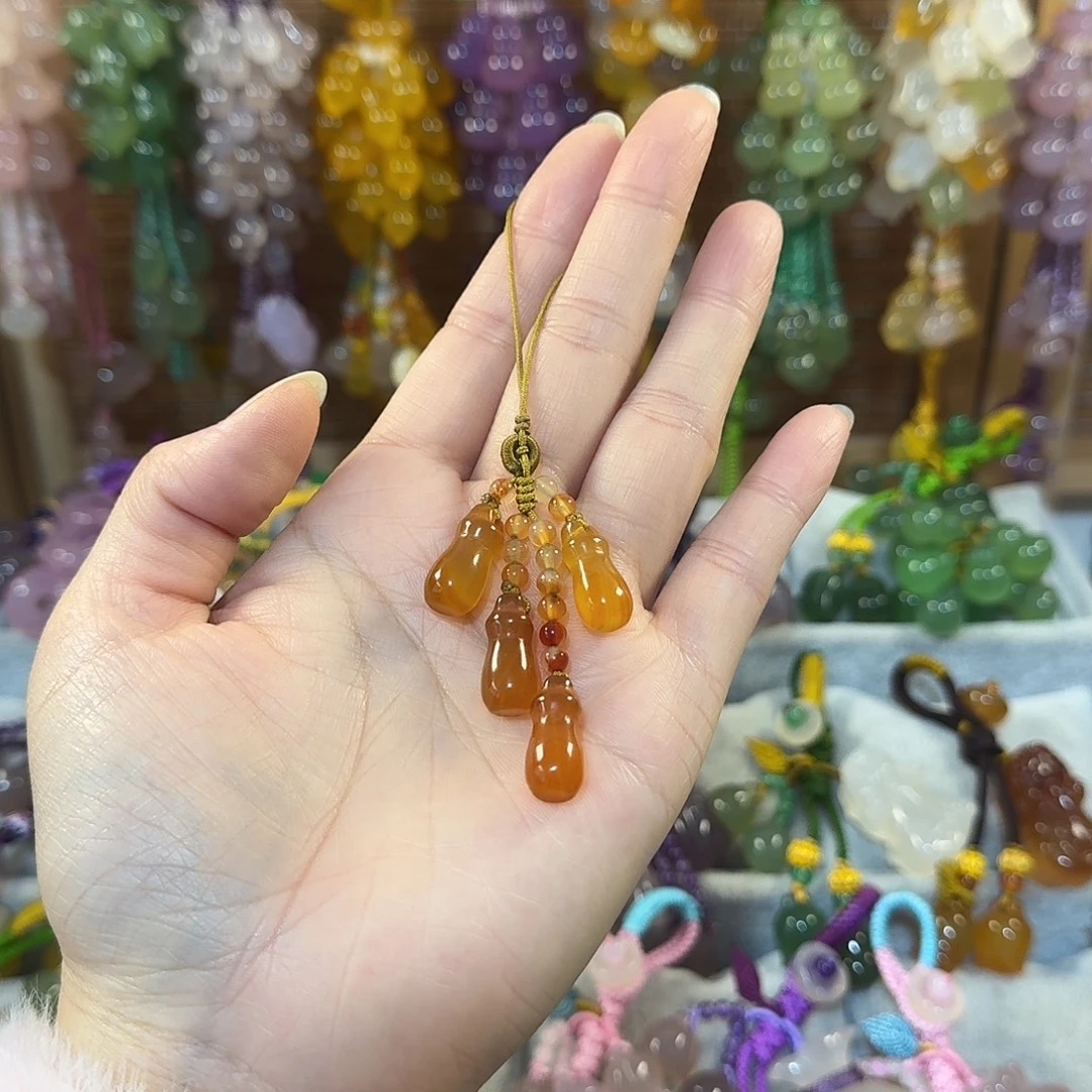 陌***颜玛瑙/玉髓未镶嵌福利款通货料带有包容点新疆西藏不包邮