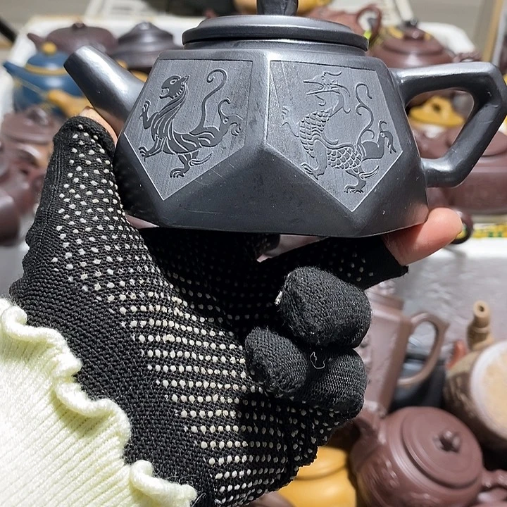 紫砂茶壶微瑕微笑