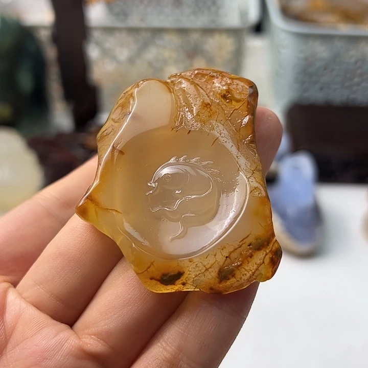 玛瑙/玉髓颈饰未镶嵌