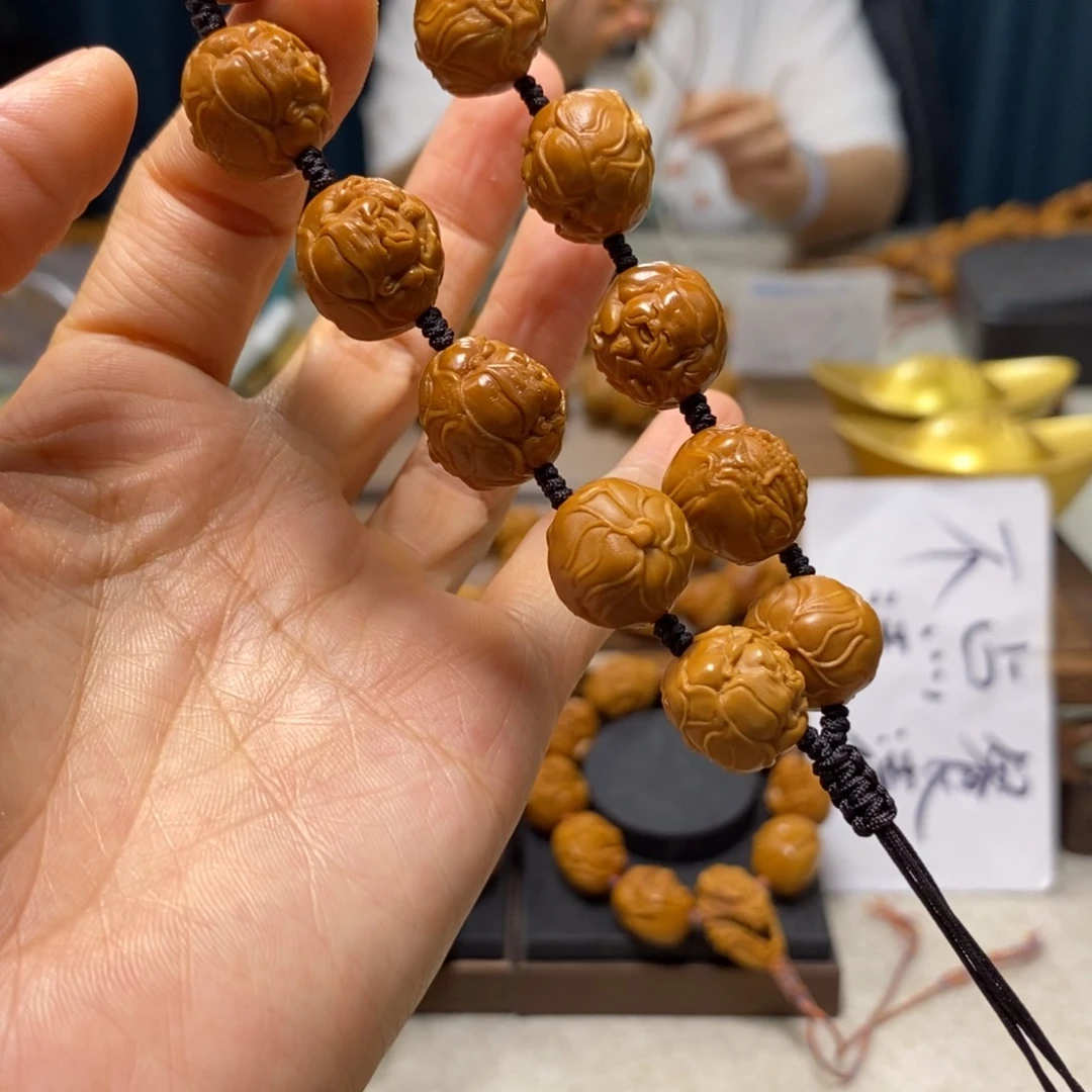 橄榄核吊坠橄榄树